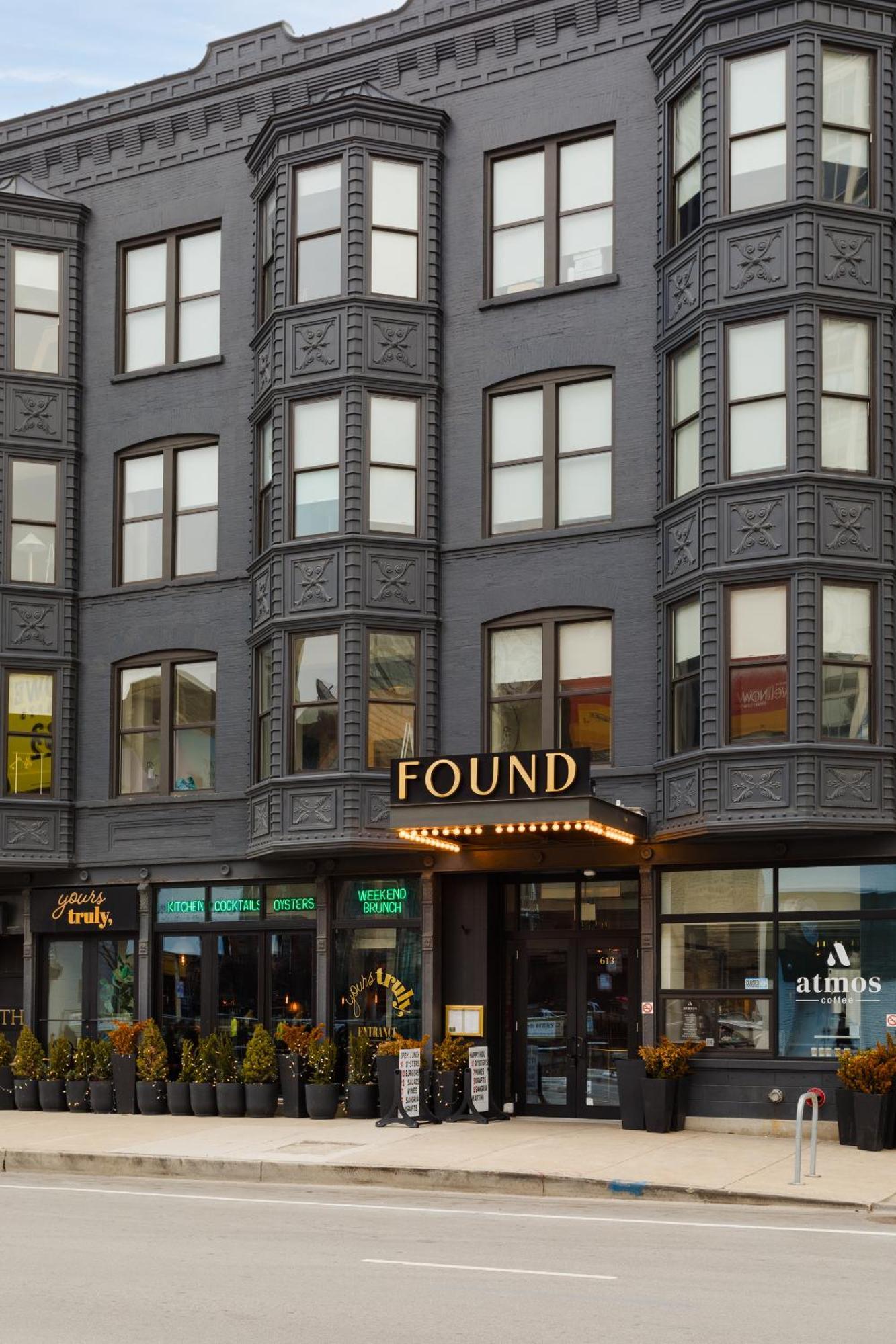 Found Hotel Chicago River North Exterior foto