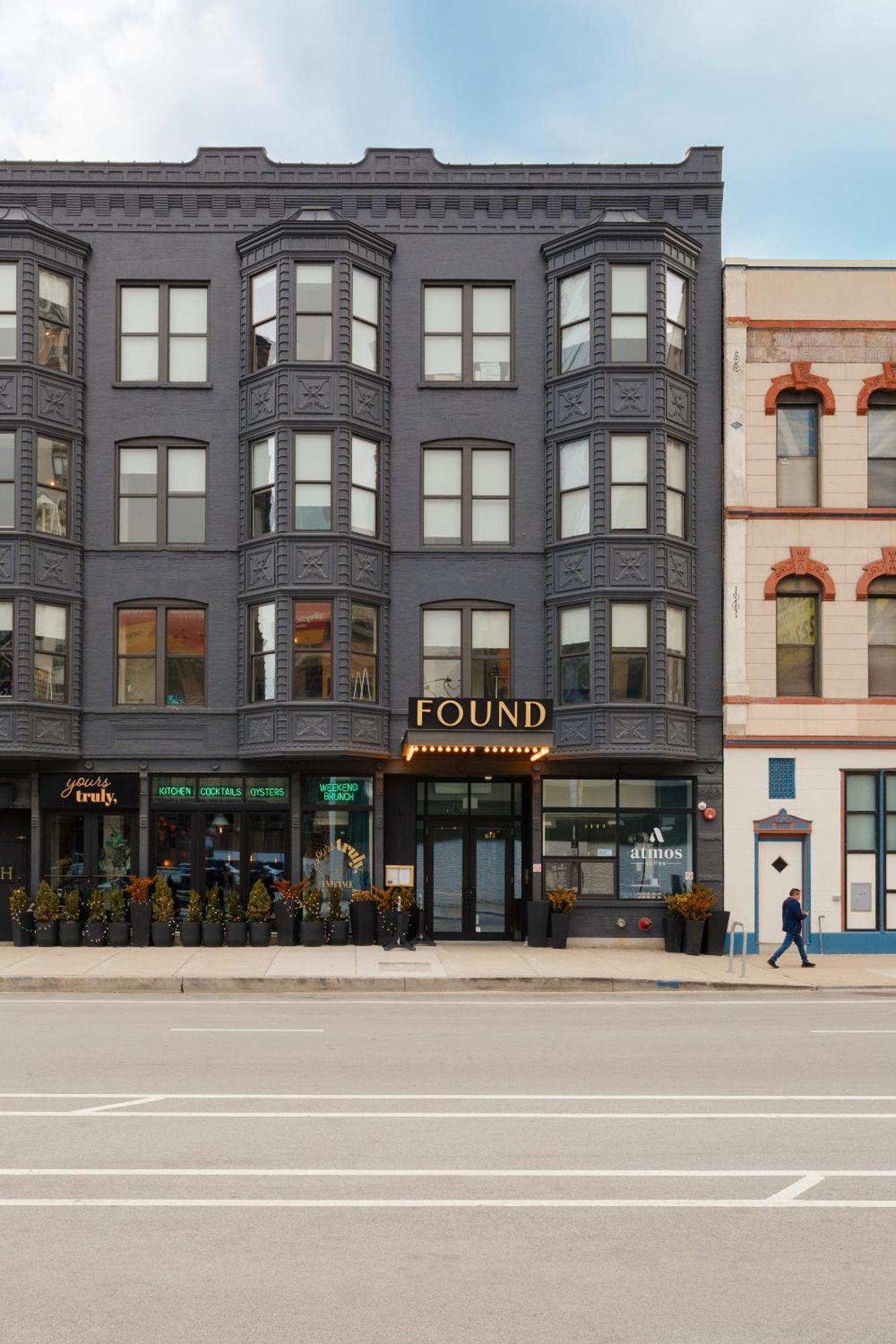 Found Hotel Chicago River North Exterior foto